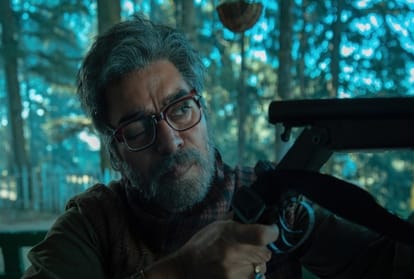 Aranyak Review in Hindi by Pankaj Shukla Netflix India raveena tondon rohan sippy ashutosh rana
