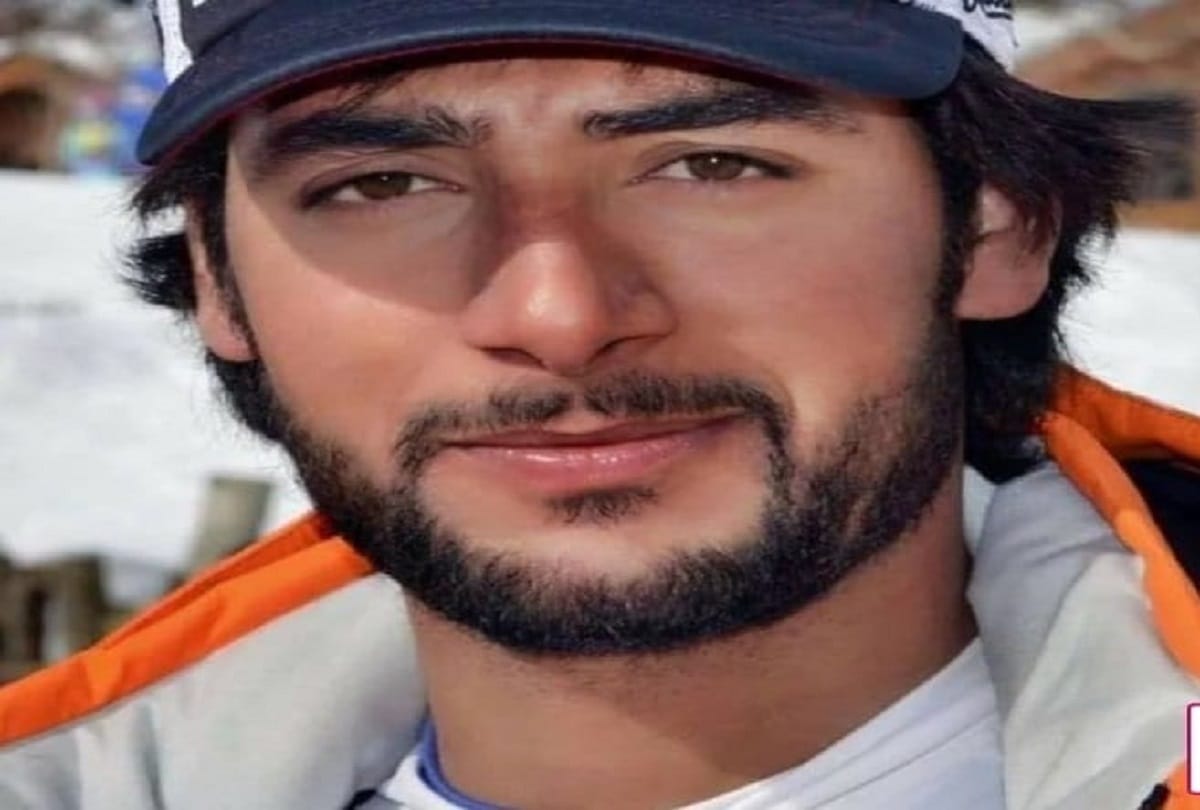 कश्मीर के गुलमर्ग के रहने वाले आरिफ खान बीजिंग ओलंपिक 2022 के लिए क्वालीफाई करने वाले पहले भारतीय खिलाड़ी