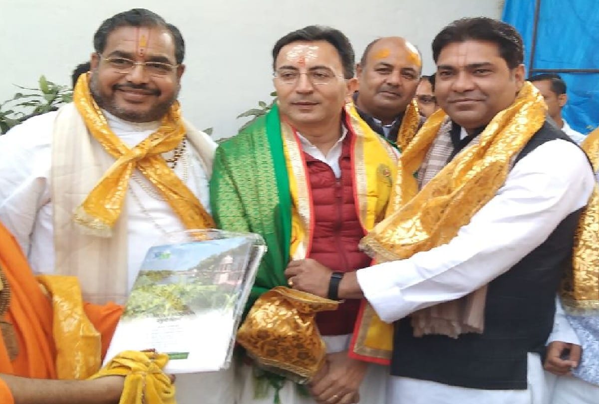 cabinet minister jitin prasad targets samajwadi party, bsp and congress in mathura