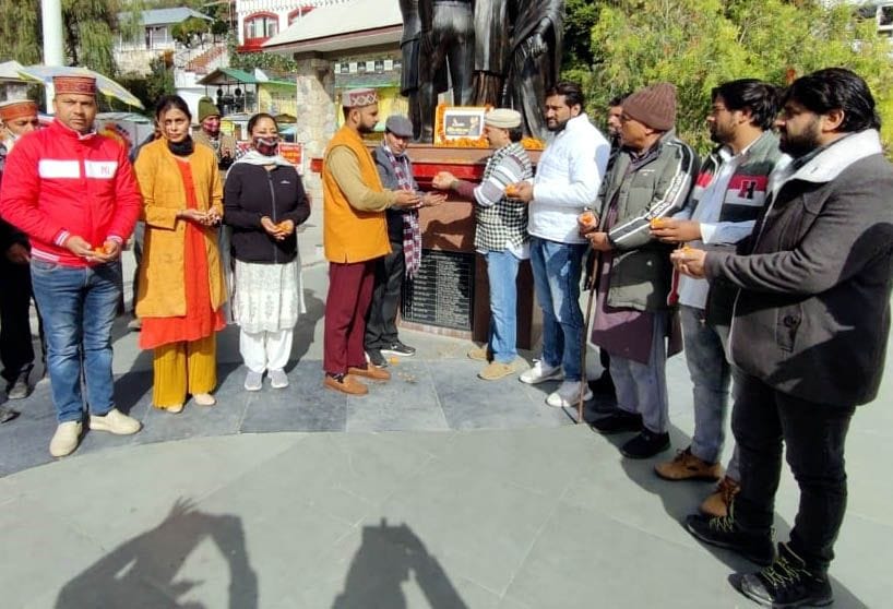Tribute paid to CDS General Bipin Rawat