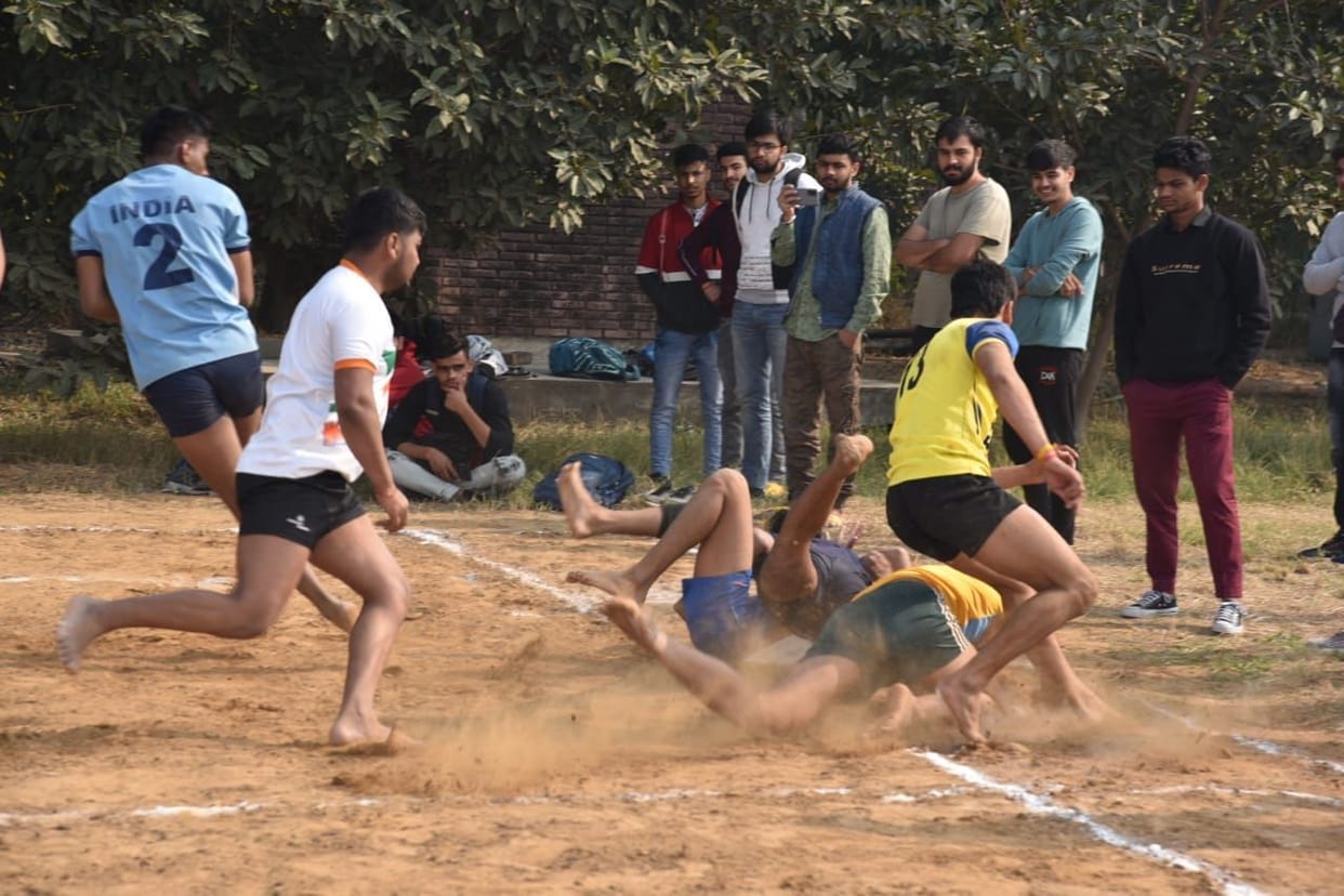 dcrust became champion in football, handball, and chess cmopetitions