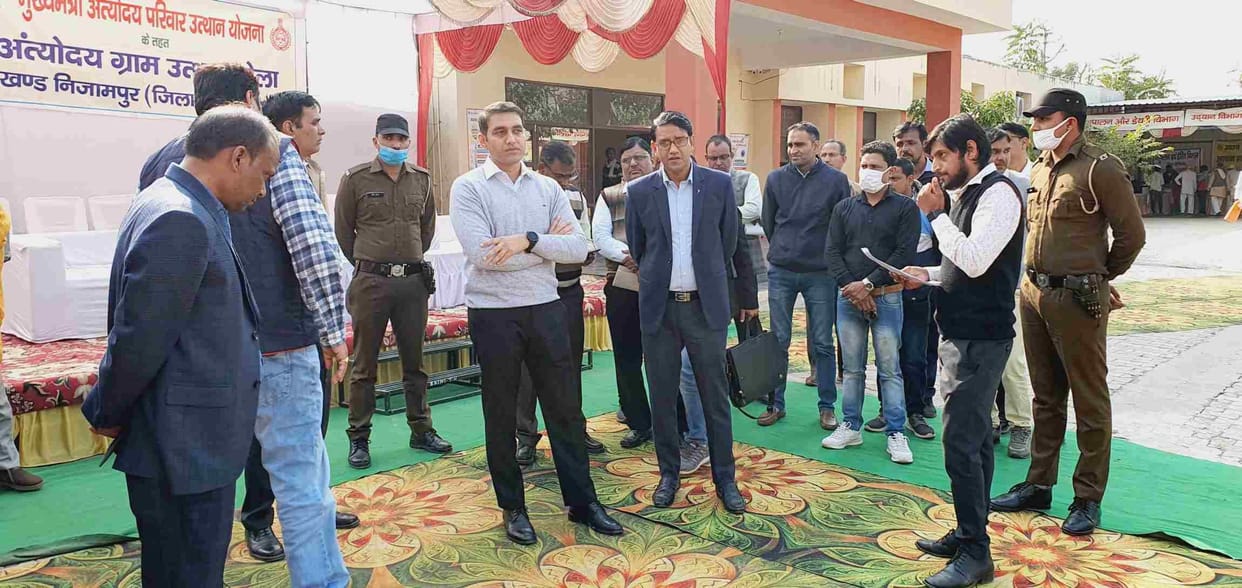 176 people applied in Antyodaya Mela