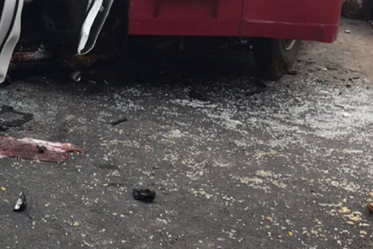 Meerut News: Accident on Delhi-Meerut Expressway and and driver has died