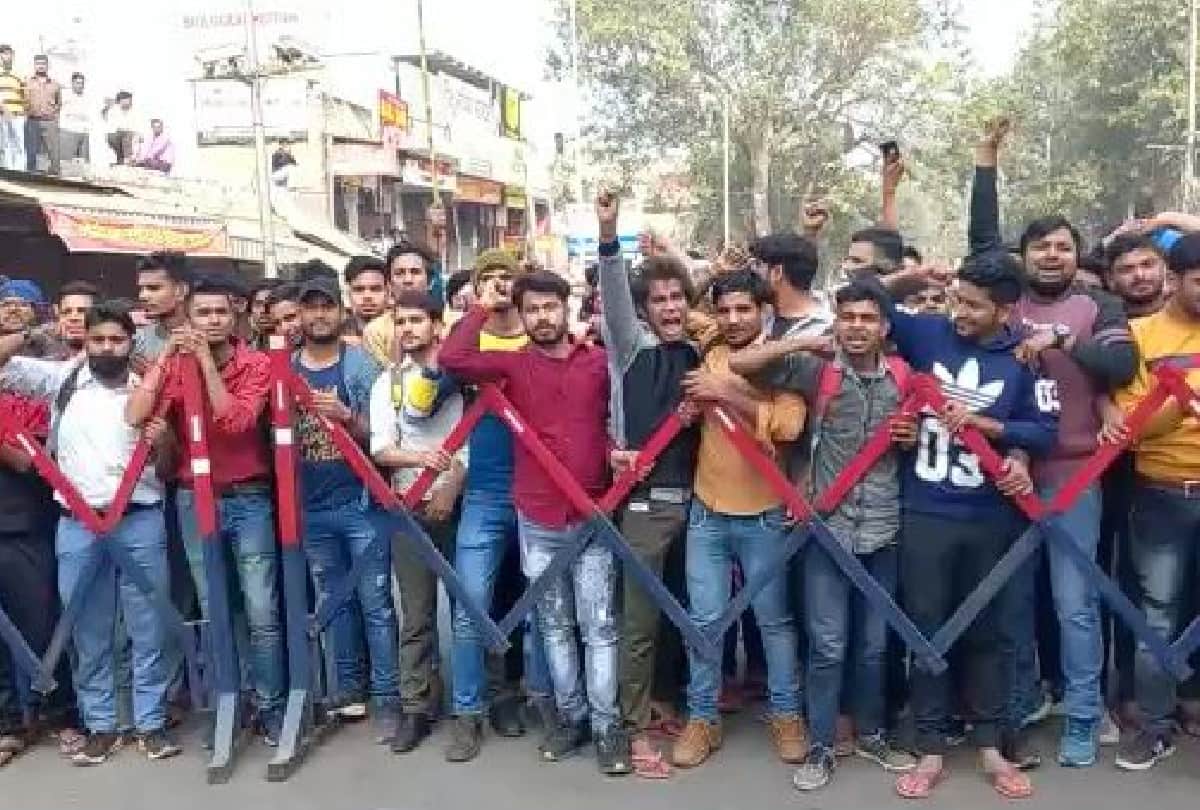 Suddenly a bull came in front of Chief Minister Yogi Adityanath fleet in Agra