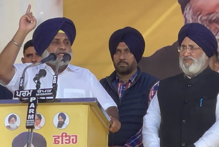 Shiromani Akali Dal President Sukhbir Badal Accuses CM Charanjit Singh Channi of mining