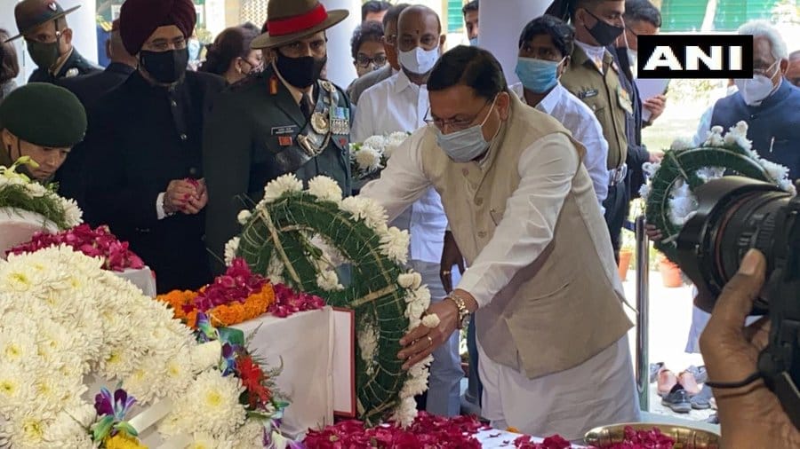 CDS General Bipin Rawat death funeral: Uttarakhand CM Pushkar Singh Dhami will attend funeral, many leaders also went to Delhi