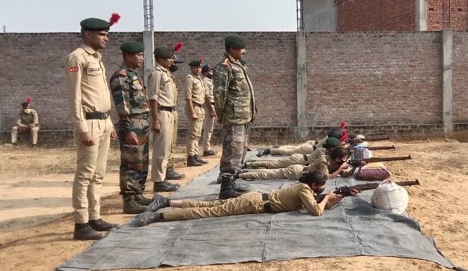 Hathras: NCC cadets were taught disaster management and map reading