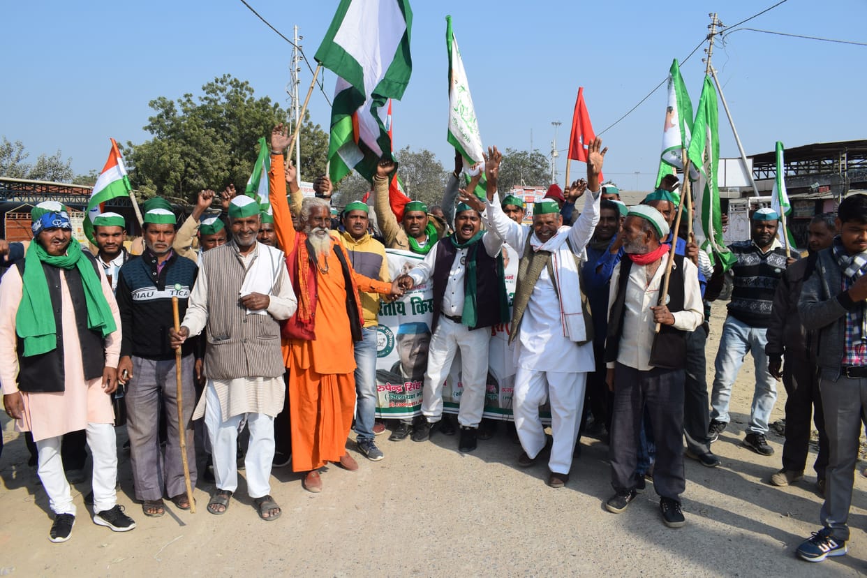 Farmers won only by staying united