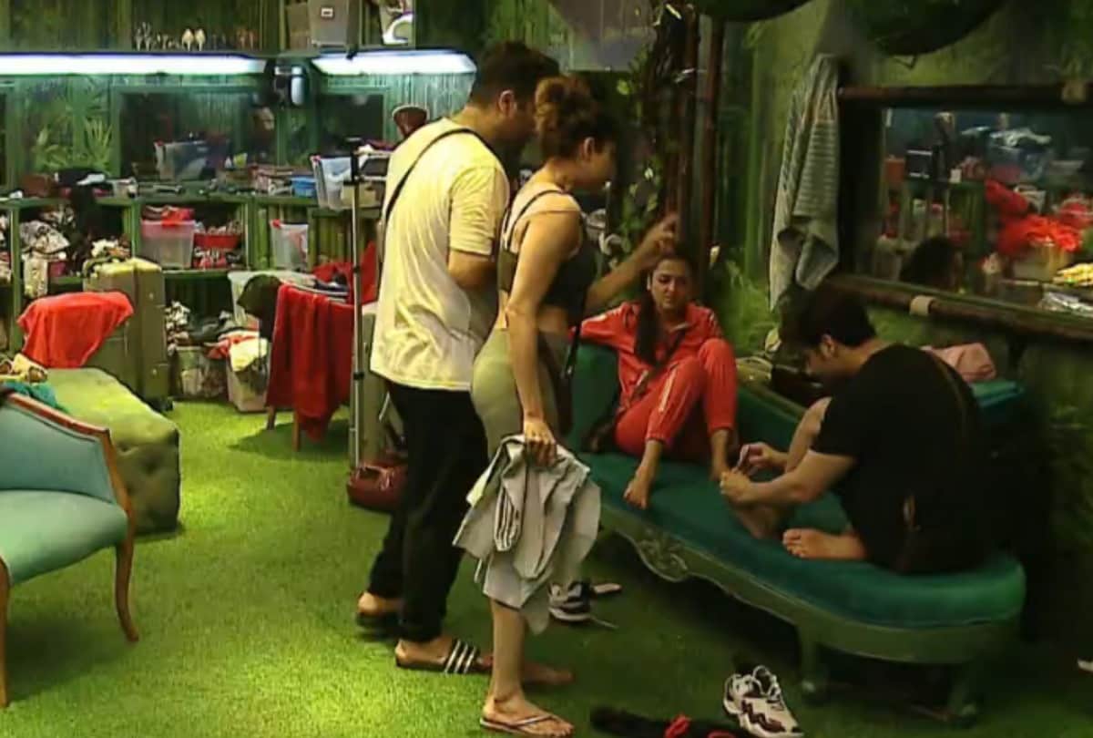 bigg boss 15 Devoleena Bhattacharjee and nishant bhatt gets into ugly fight shamita shetty furious at tejasswi prakash