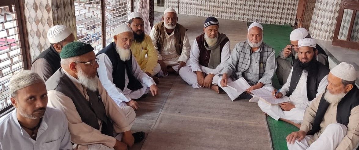 Hathras: Demand to arrest former Shia Waqf Board chairman Wasim Rizvi