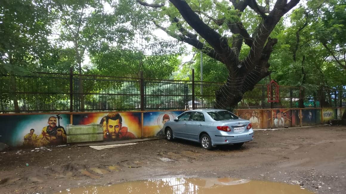 Anubhav Dixit joins the cast of Kuttey casting director Mukesh Chhabra