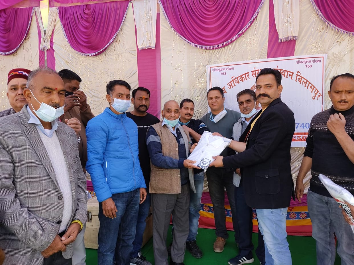 61 people donate blood in barmana bilaspur