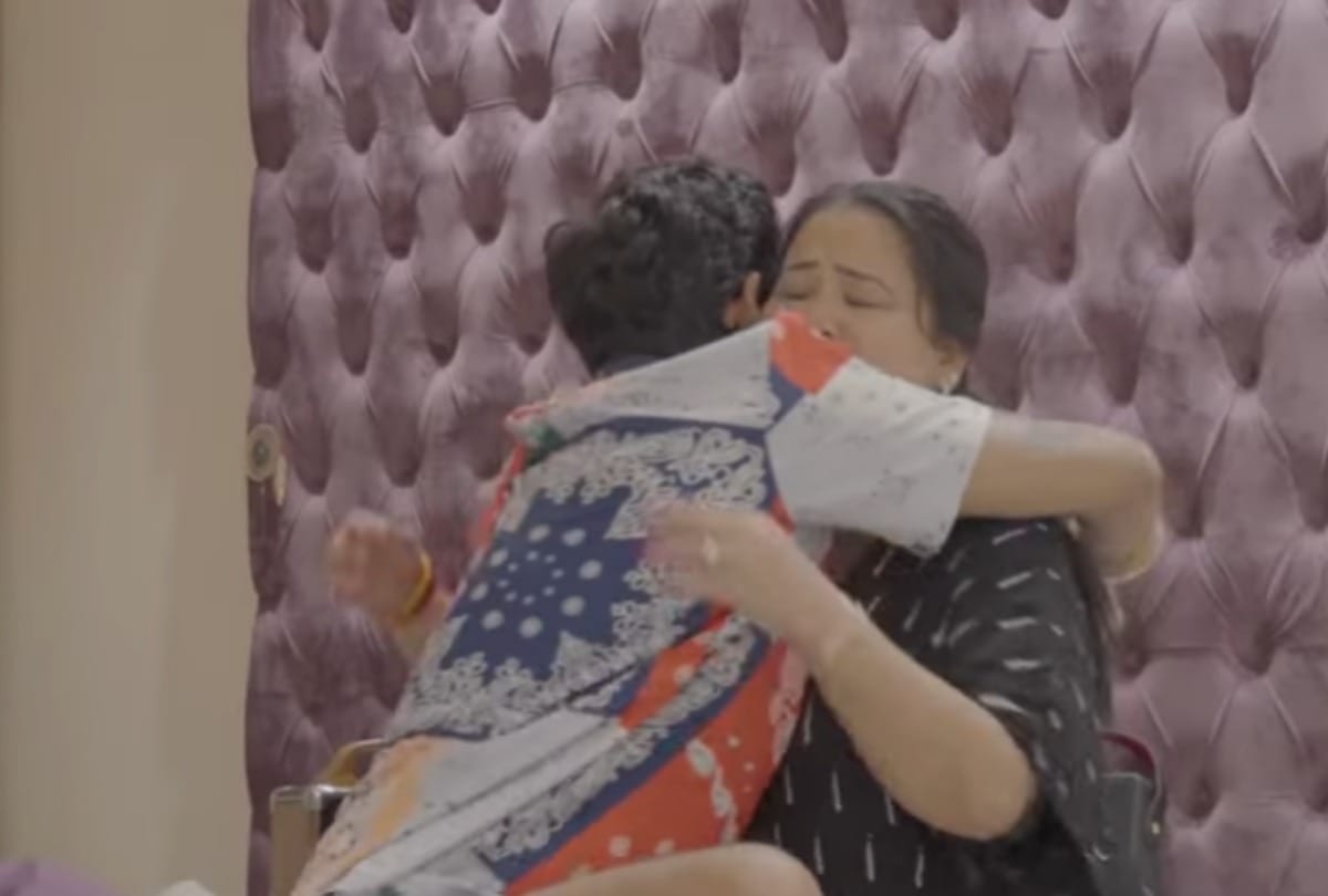 comedian bharti singh and harsh limbachiyaa soon to become parents shares this news with fans in comedy way