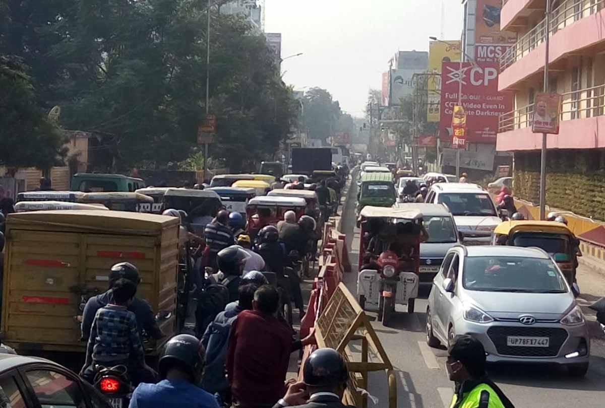 Diversion trial in Kanpur from today: Traffic route changed for Nayaganj Metro construction, severe jam occurred
