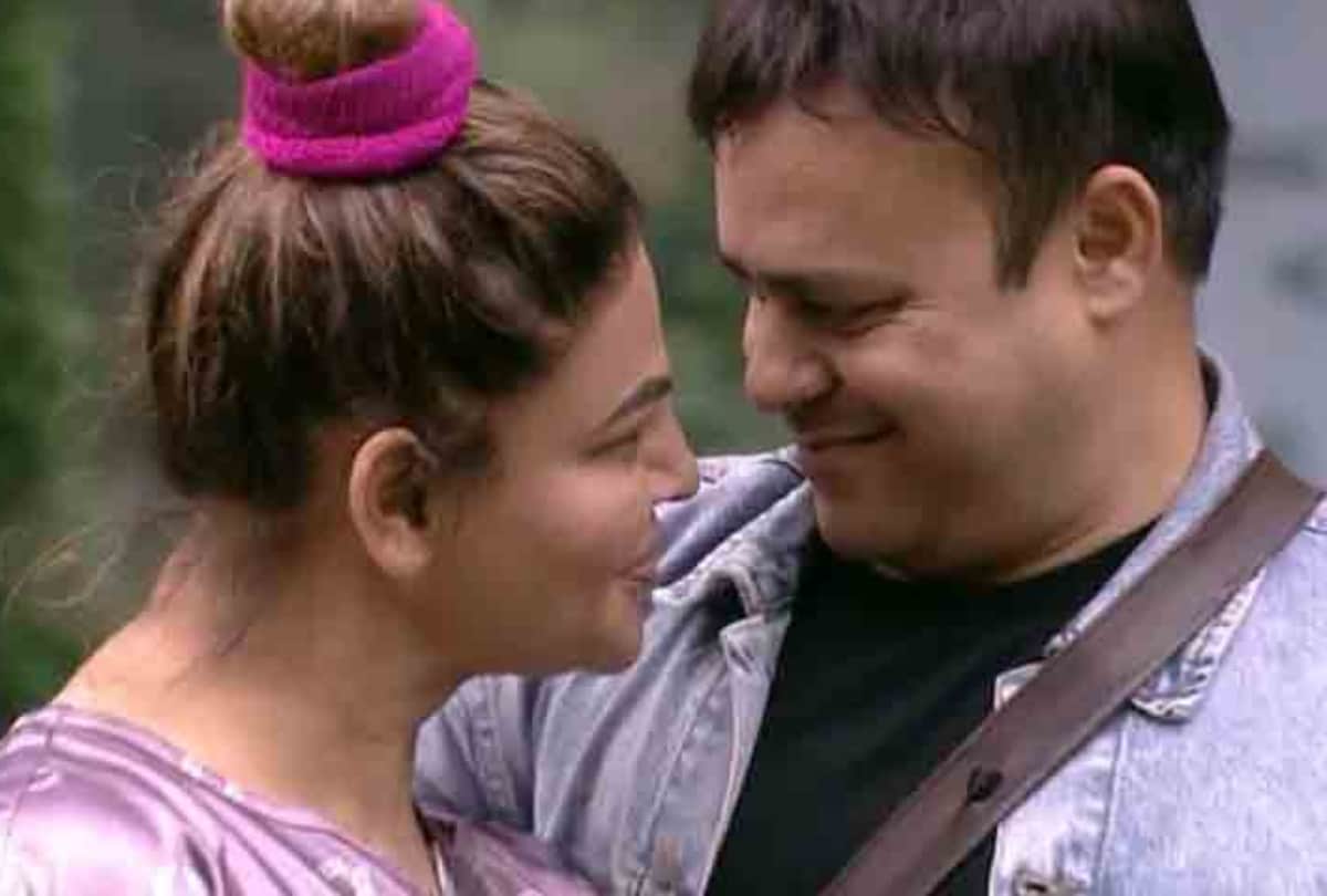 Bigg Boss 15: Rakhi Sawant made a shocking disclosure about husband Ritesh said  thats why he was hiding for two years