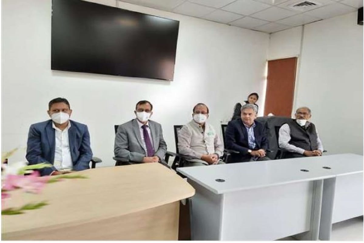 Blood transplant of children suffering from Thalassemia will be in BHU hospital 60 samples  sent to Delhi for test