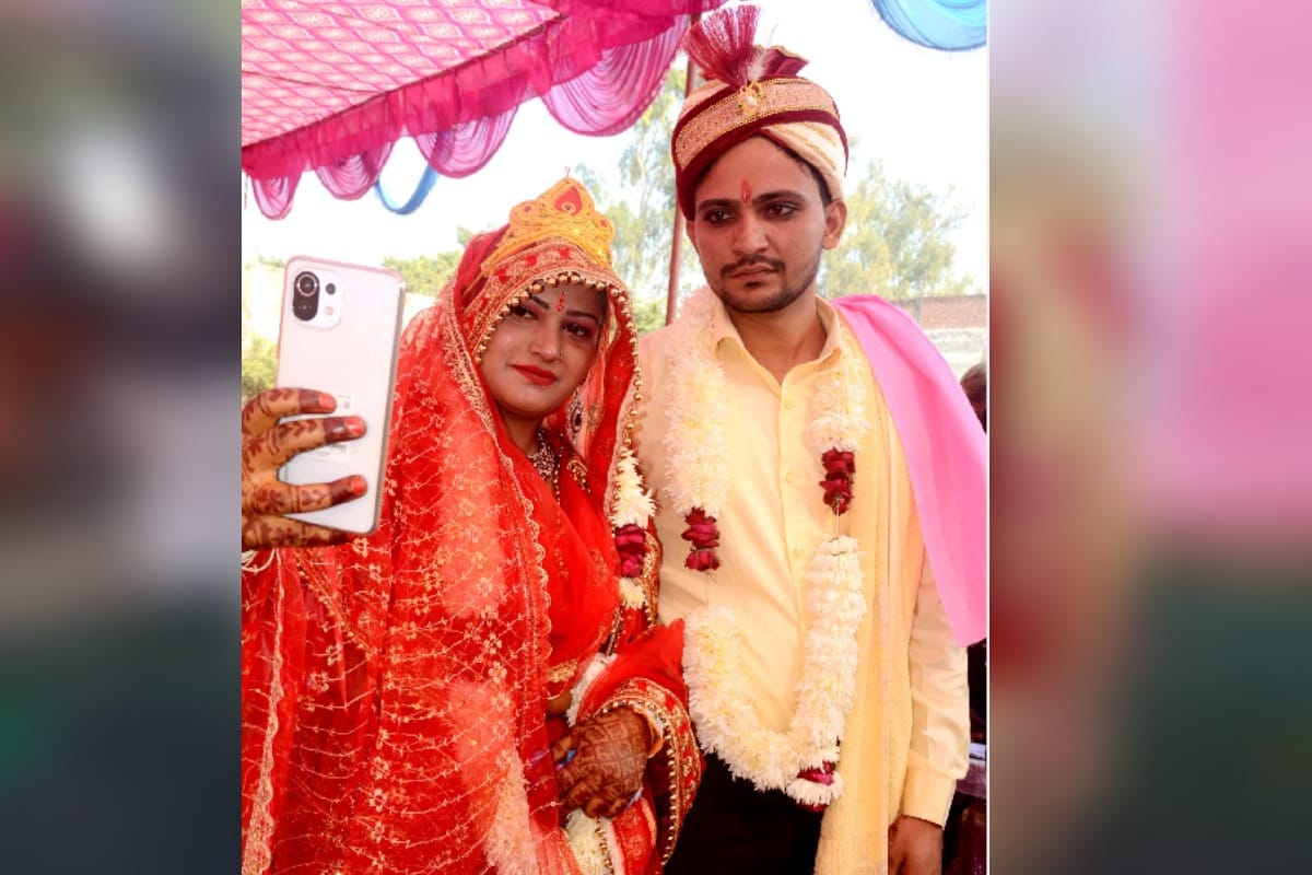 Mass marriage scheme: married couple got remarried, couple reached with kids to get married
