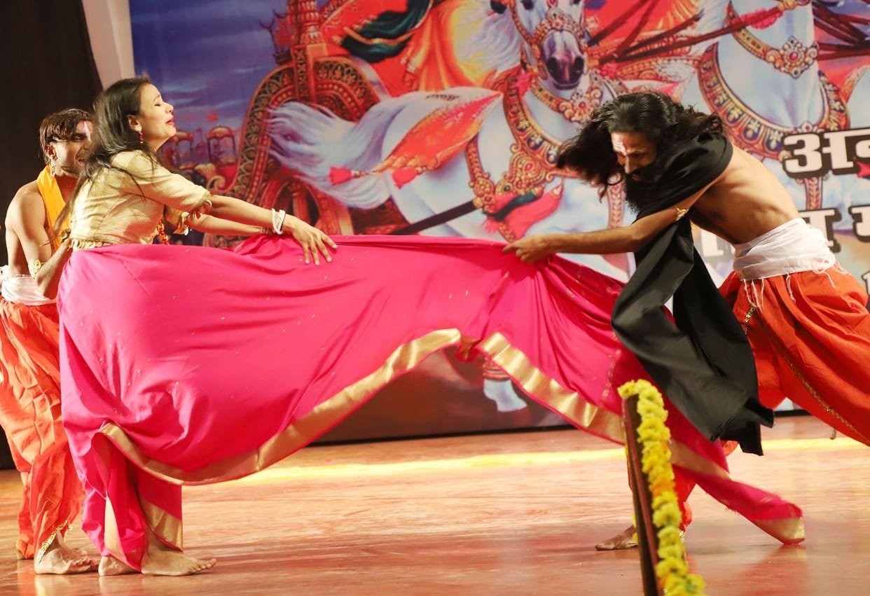 International Gita Festival started, Saraswati model and selfie point was the center of attraction