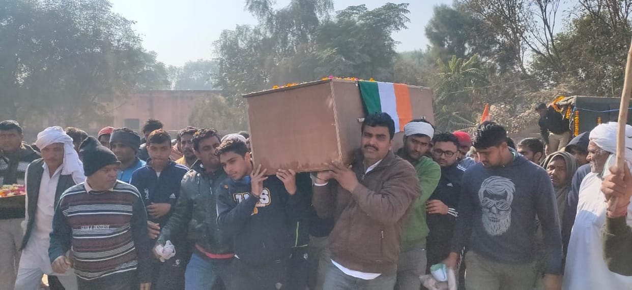 Martyr's last rites performed with state honors in the palate