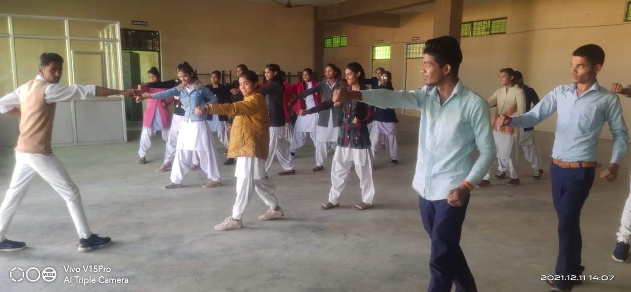 martial arts traning given to girl students