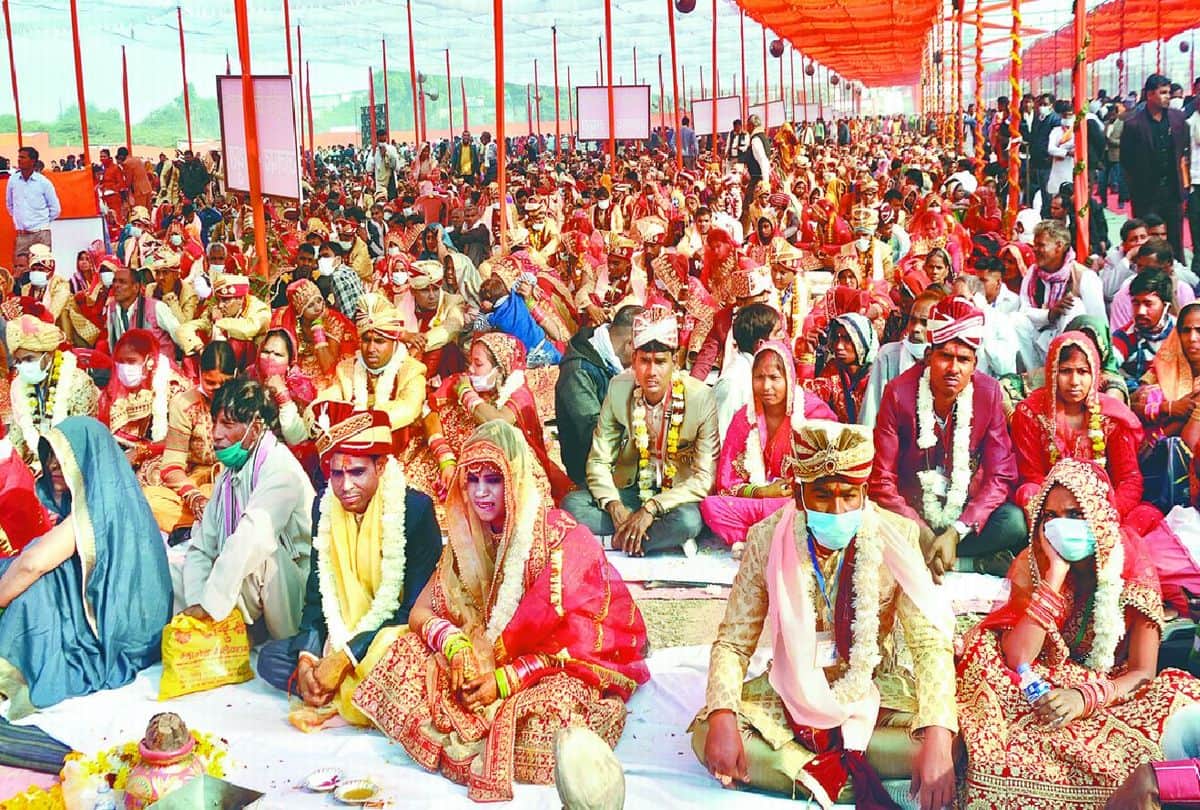 2932 couples got married under mukhyamantri samuhik vivah yojana in agra