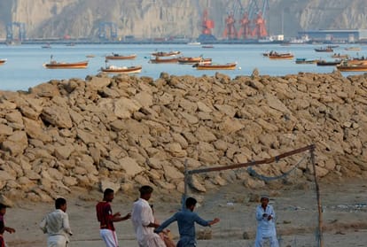 ग्वादर में करीब एक माह से सरकार के खिलाफ विरोध प्रदर्शन जारी था