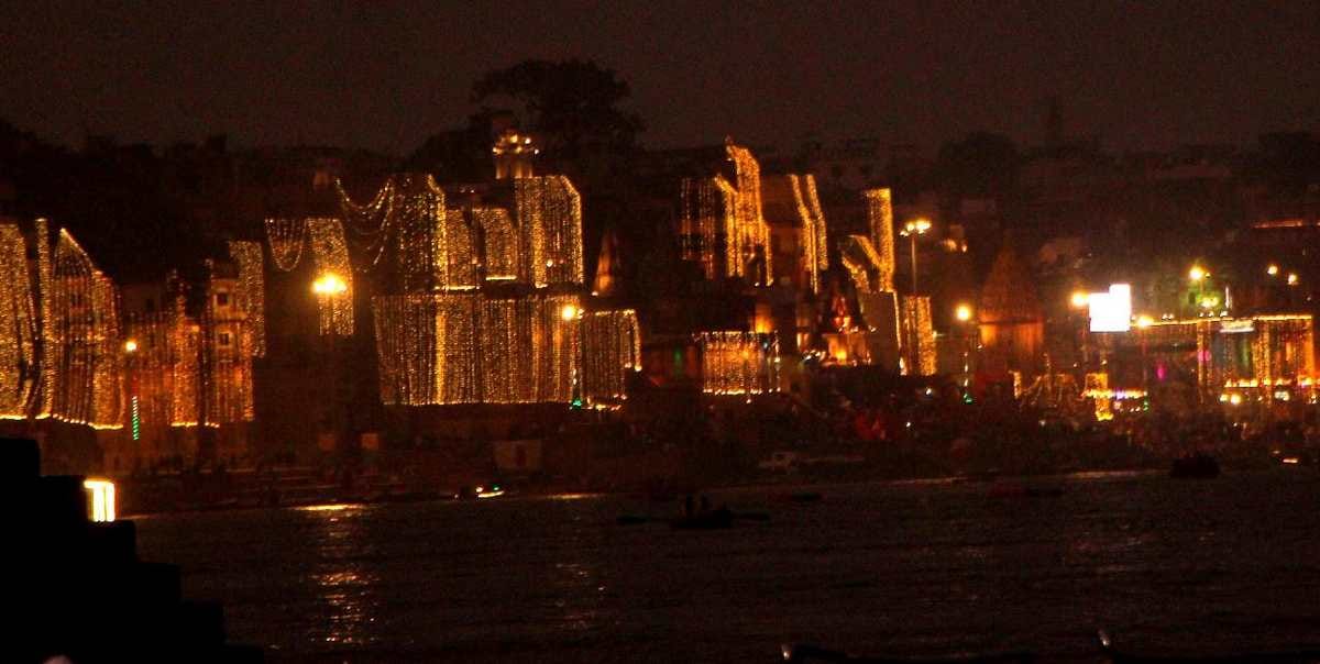 Kashi Vishwanath Corridor: Banaras city illuminated and ganga ghats decorate to welcome PM Modi on dham inauguration