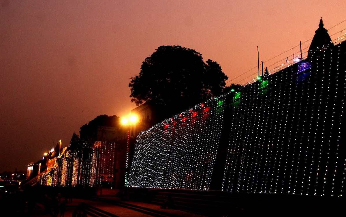 Kashi Vishwanath Corridor: Banaras city illuminated and ganga ghats decorate to welcome PM Modi on dham inauguration