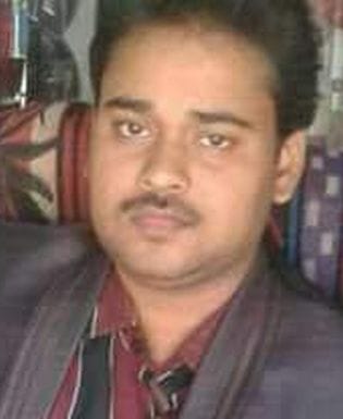 farrukabad news,Medical store operator hanged himself