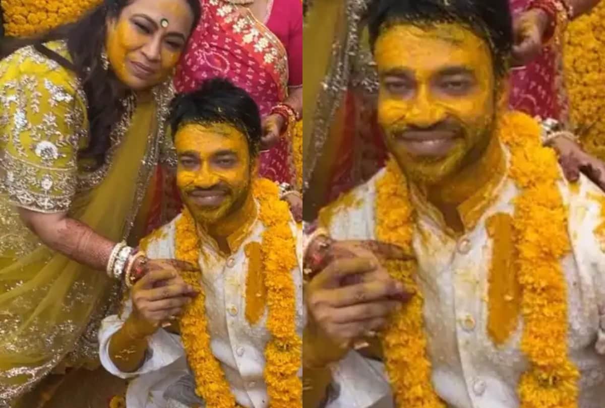 ankita lokhande and vicky jain haldi ceremony pictures viral couple dance on Bollywood songs