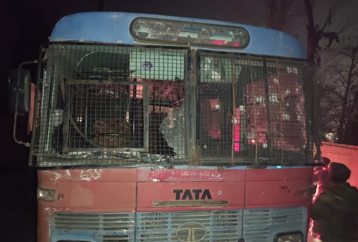 Terrorists attacked on bus carrying Police personal some injury and critical condition