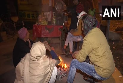 Pollution in Delhi-NCR: Air quality 'very poor' at Anand Vihar, temperatures drop