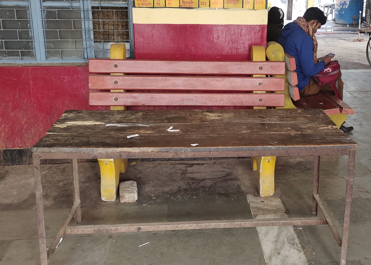 Corona investigation is not being done at bus stand-railway station