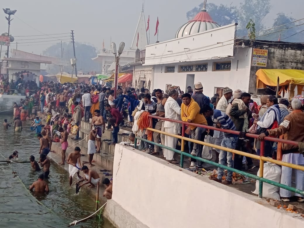 There was an influx of faith in Govind sahib, khichdi climbing on the tomb