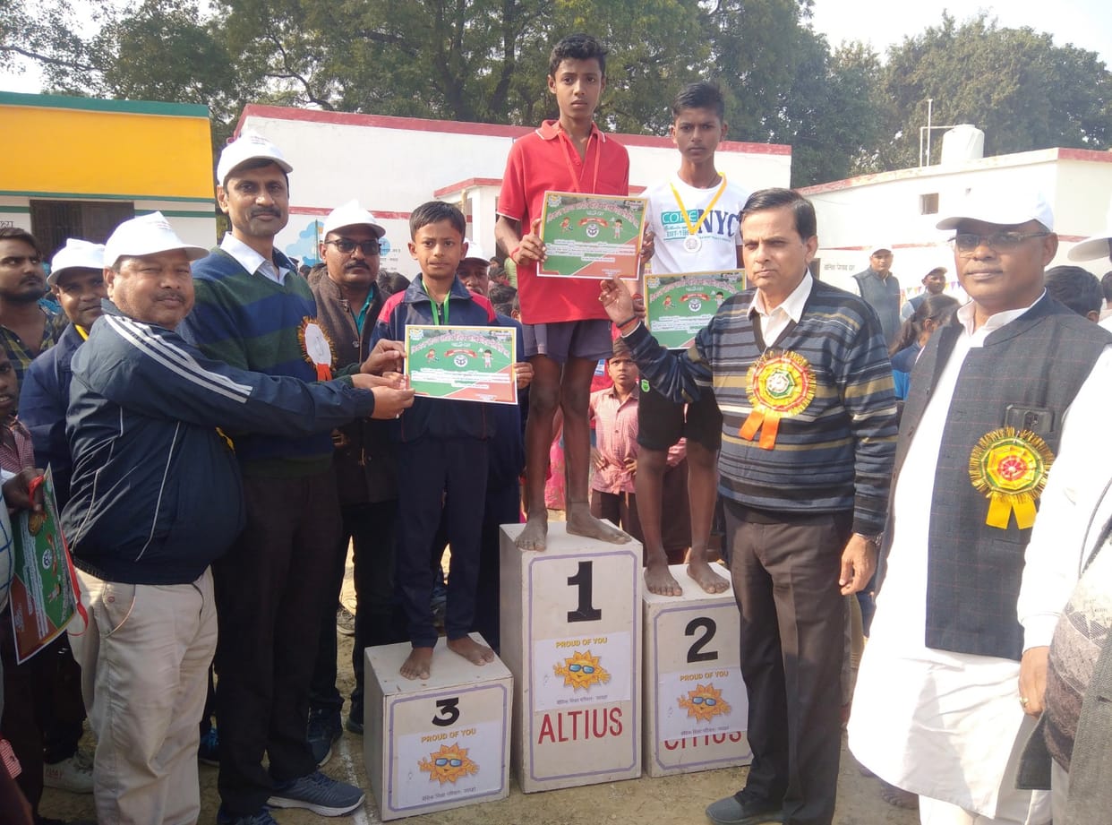 Santosh in 50 meter boys race and Neha won in girls category