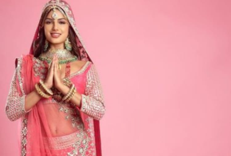 Chandigarh Model Harnaz Sandhu wins Miss universe 2021