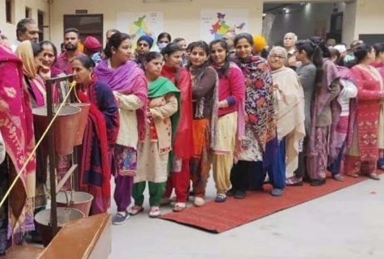 Punjab Assembly Elections: Women wants equal rights of security and education