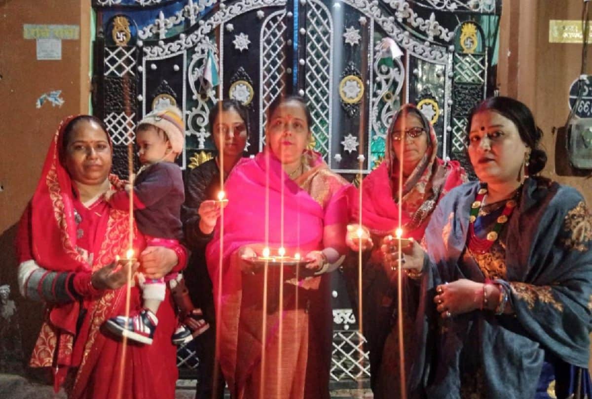 Kashi Vishwanath Dham Corridor News: BJP workers performed worship in Shiva temples in Mathura