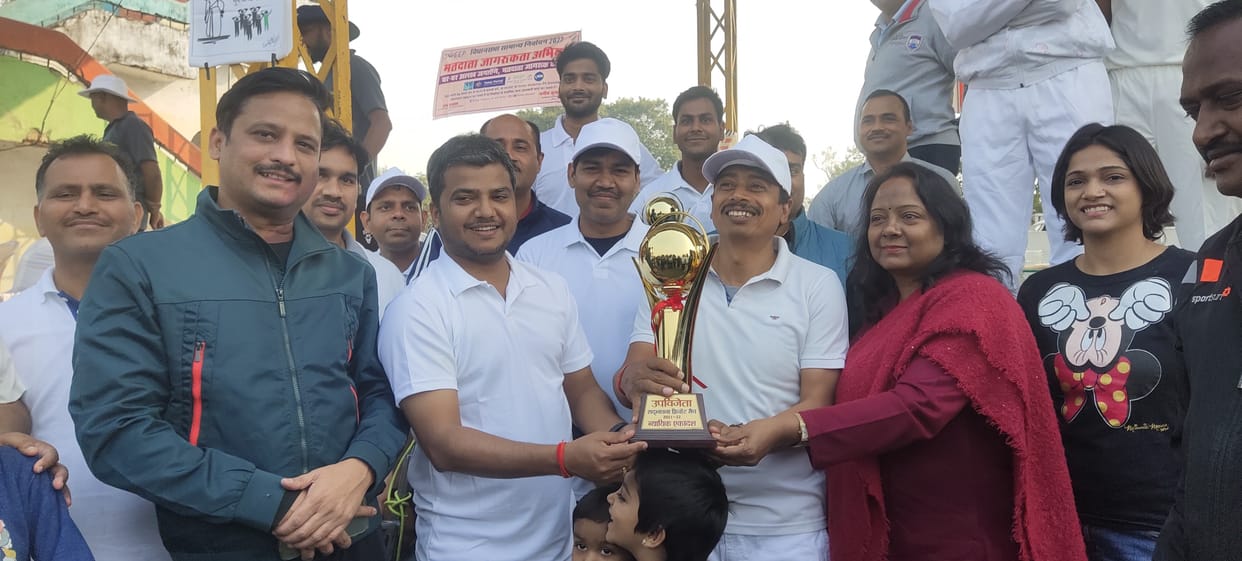 District XI won by 4 runs from Judicial XI in interesting match