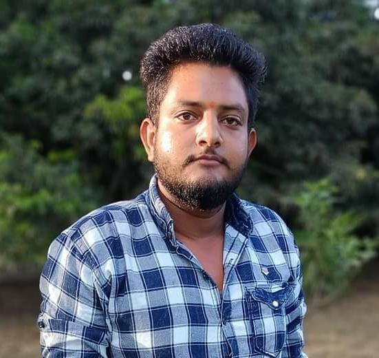 Electric wire fell on a B.Sc student who went to the field, died due to electrocution