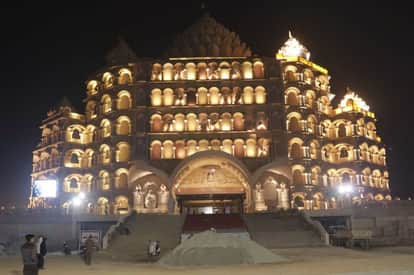 PM modi visit varanasi seven storey Swarved Mahamandir is very unique in itself