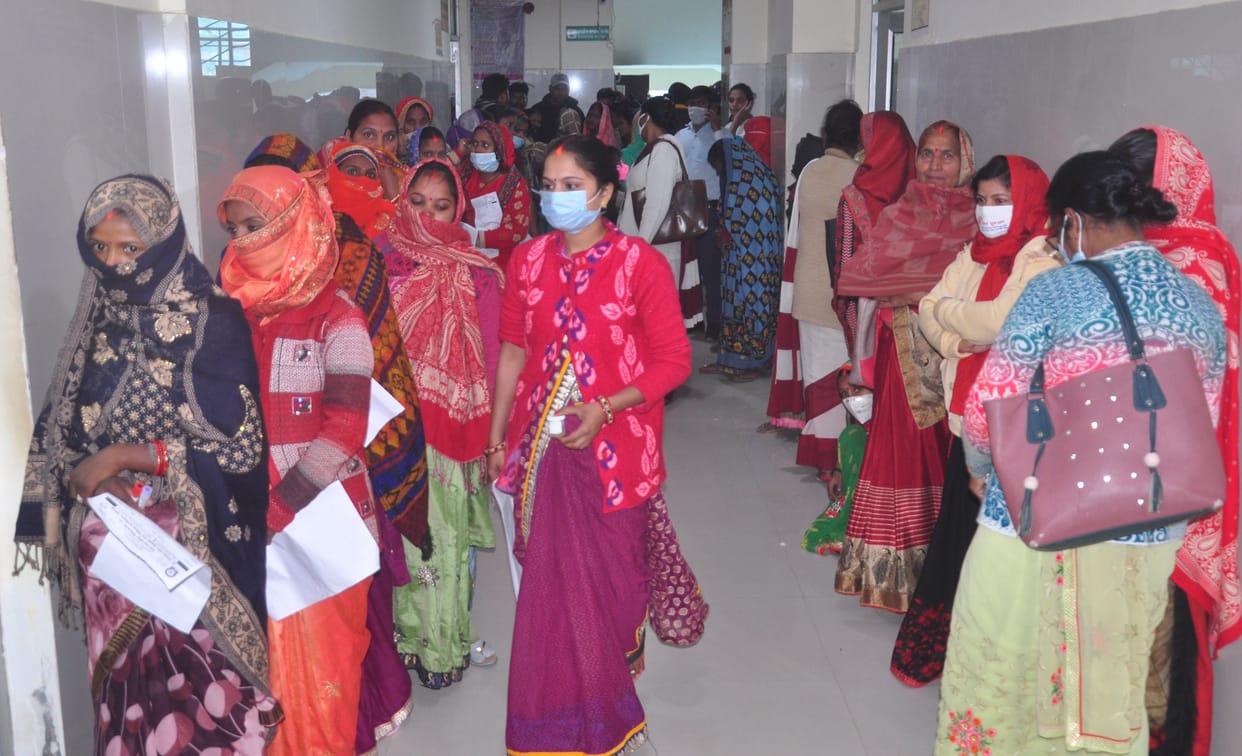 Women's hospital getting treatment after long line