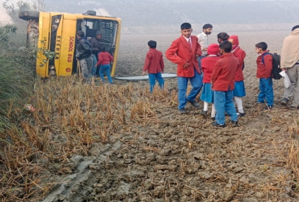 School bus overturned in mau during overtaking due to driver hasty incident childrens safe