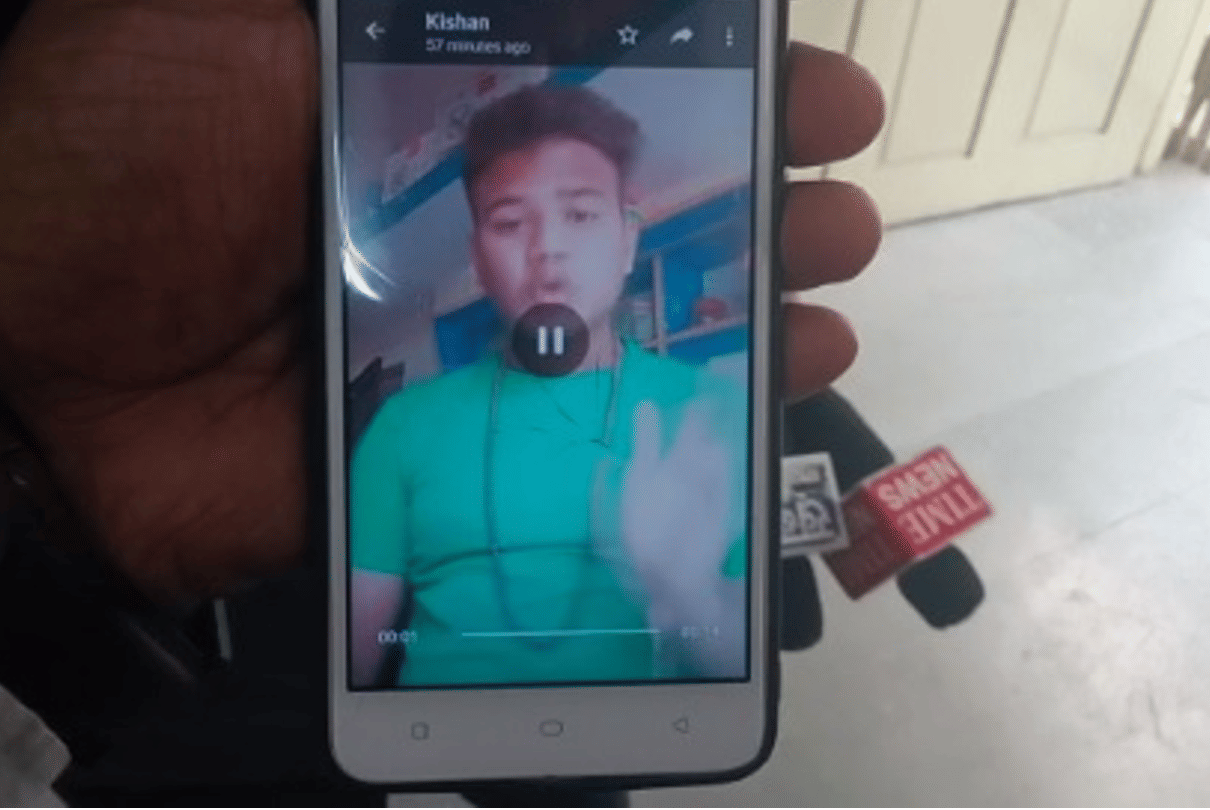 Indore: Pretending to hang on the noose to upload a video on Instagram, suddenly the stool slipped and hanged...