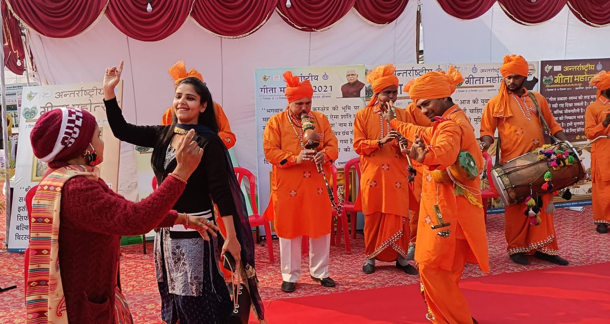 After reading the Gita, assimilate it with your mind: Vij