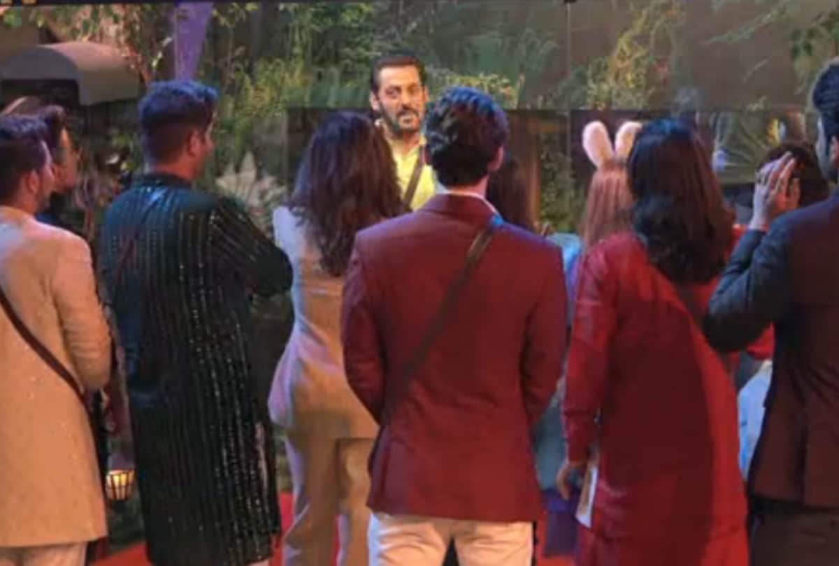 bigg boss 15 salman khan give task to contestants for winning amount money umar riaz, pratik sehajpal and rajiv adatia loose 6 lakh to connected with family