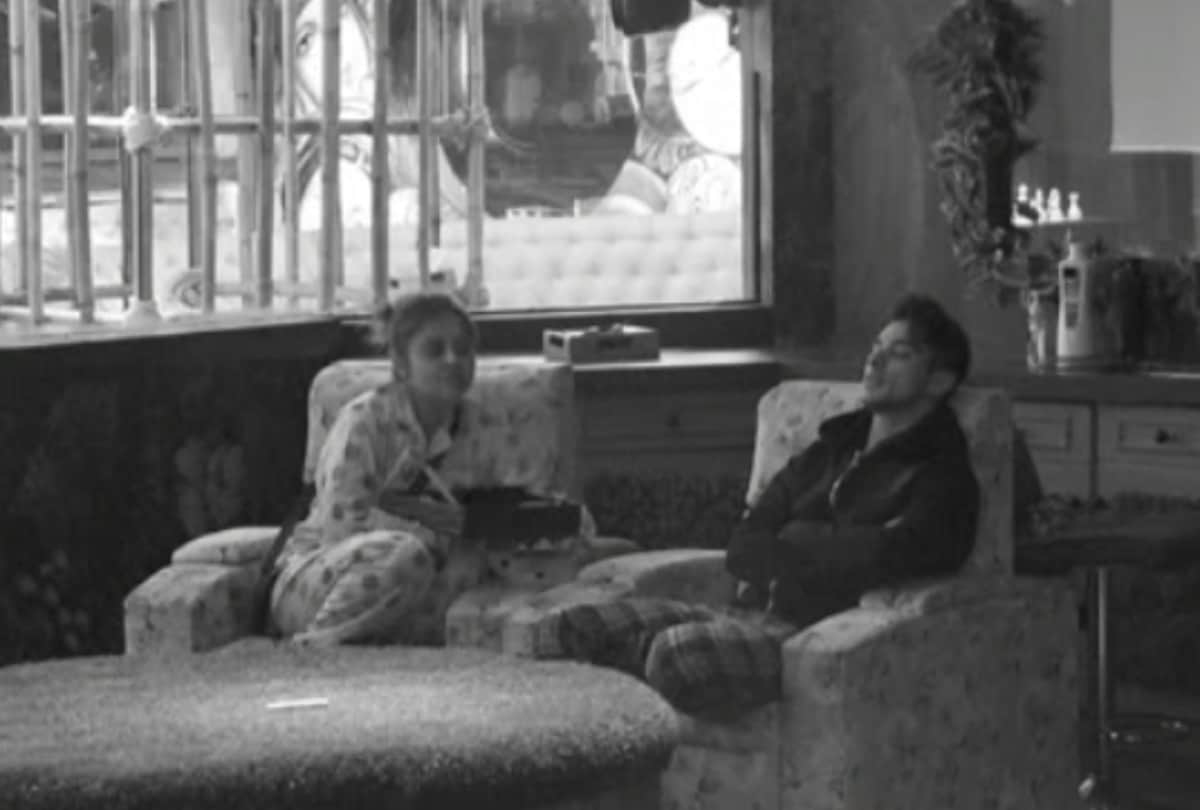 Bigg Boss 15 Devoleena Bhattacharjee against Rashami Desai said this to Prateek Sahajpal