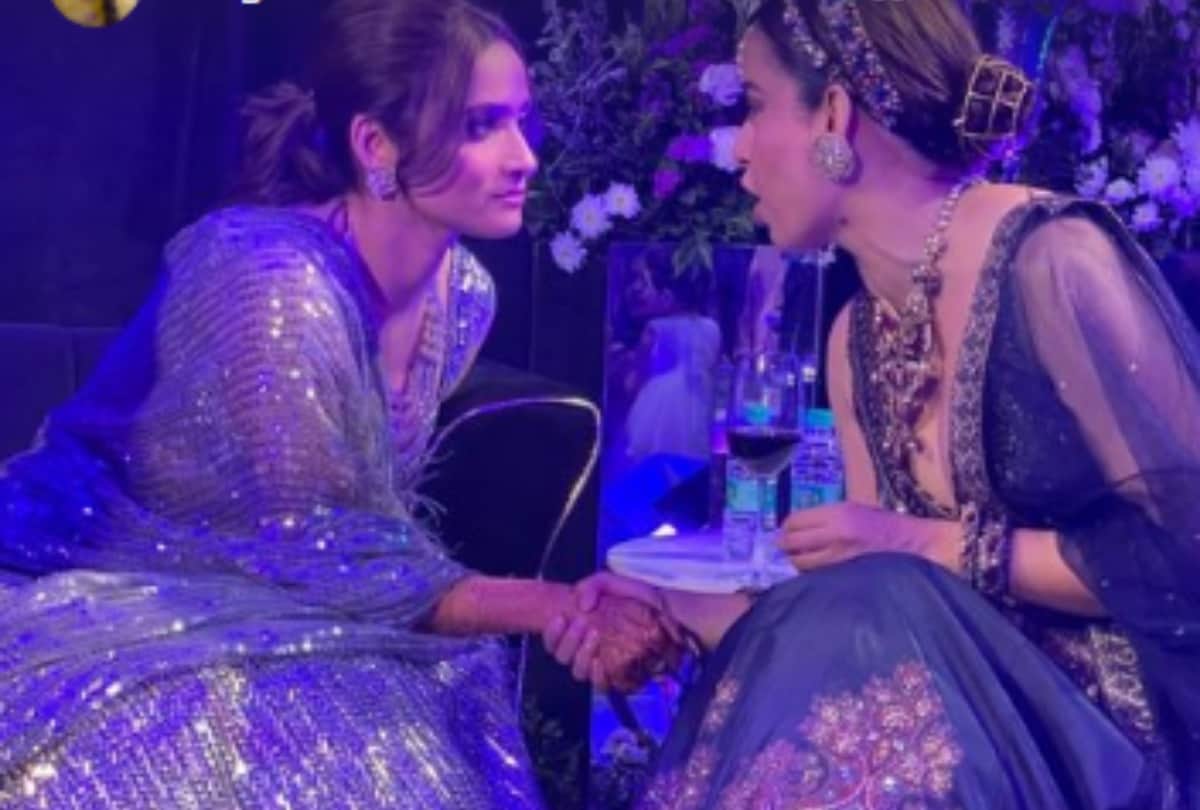 kangana ranaut reached at ankita lokhande and vicky jain sangeet ceremony actress look beautiful in blue lehenga