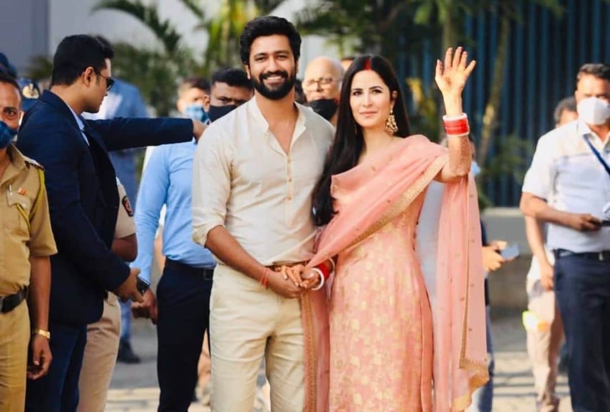 katrina kaif in peach color sabyasachi kurta with vicky kaushal make first appearance after wedding