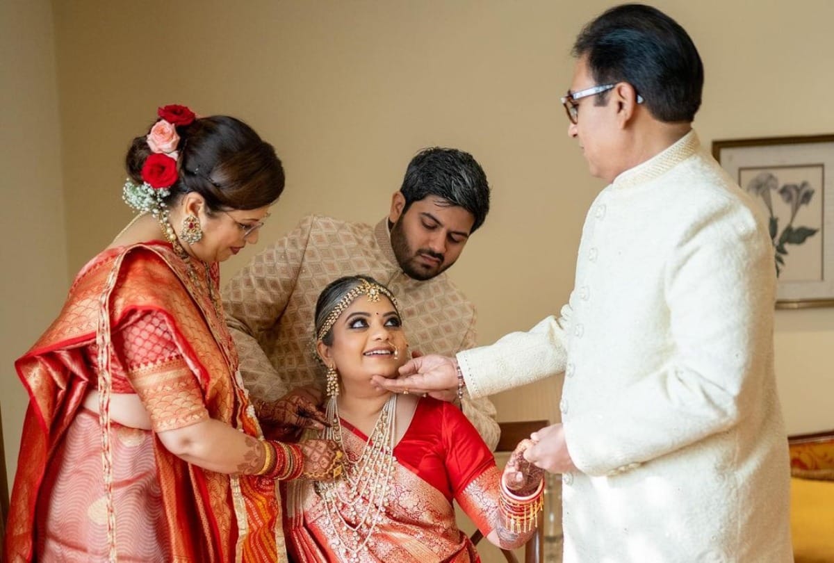 Dilip Joshi daughter Niyati was trolled due to white hair now the actor gave such a befitting reply